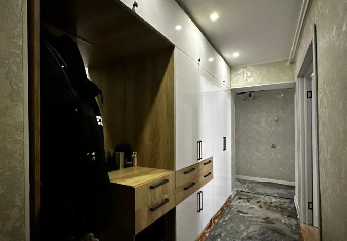 2-комнатная квартира · 51.4 м² · 1/5 этаж, мкр 8, Мкр 8 Алии Молдагуловой — Напротив Шератона