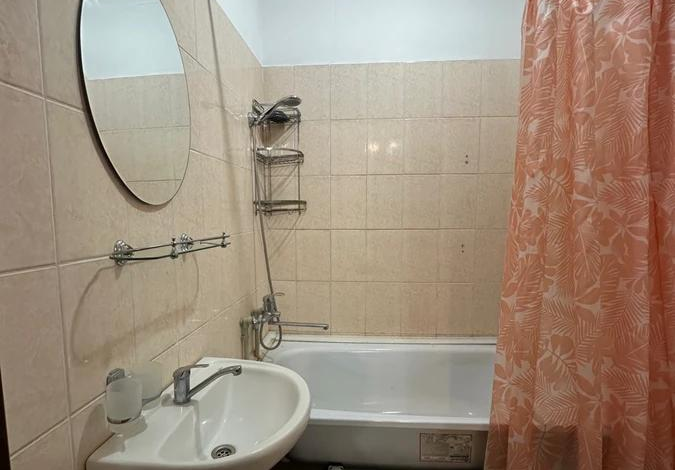 1-комнатная квартира · 42 м² · 2/16 этаж, Мамыр-1 29