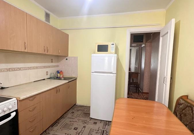 2-комнатная квартира · 52 м² · 1/5 этаж, Бажова 333/5