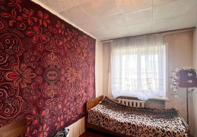 2-комнатная квартира · 44 м² · 5/5 этаж, Крылова 82