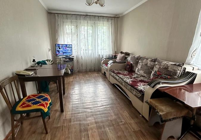 2-комнатная квартира · 42.6 м² · 2/5 этаж, Майкудук, 13й микрорайон 5