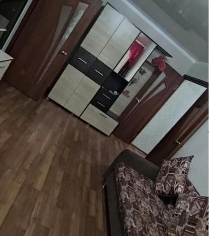 2-комнатная квартира · 46 м² · 1/5 этаж, Салтанат 9