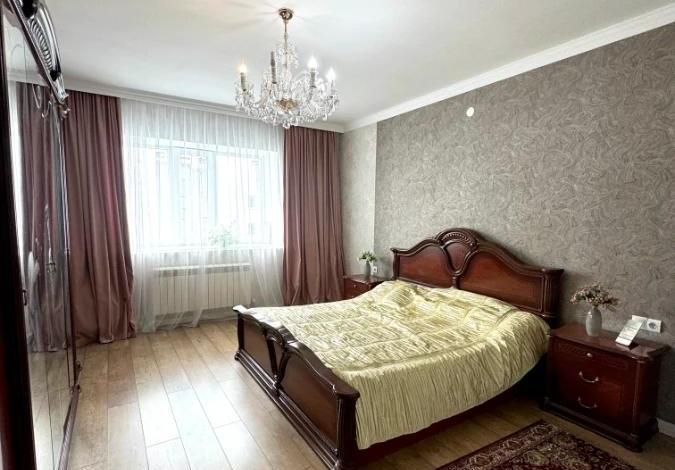 4-комнатная квартира · 176 м² · 4/5 этаж, Мангилик ел