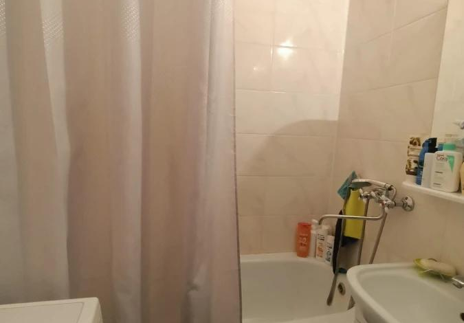 2-комнатная квартира · 55 м² · 2/5 этаж, Гришина