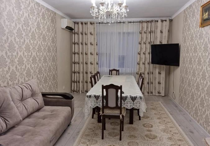 2-комнатная квартира · 72 м² · 2/10 этаж, мкр. Алтын орда