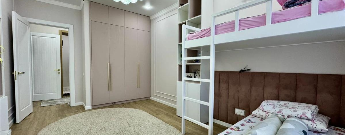 4-комнатная квартира · 131 м² · 3/10 этаж, мкр Юго-Восток, Ашимова 15