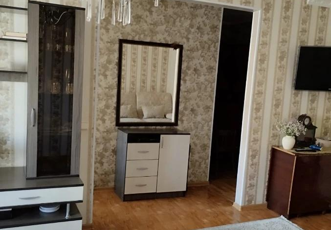 2-комнатная квартира · 44 м² · 1/5 этаж, Майкудук, 13й микрорайон 1