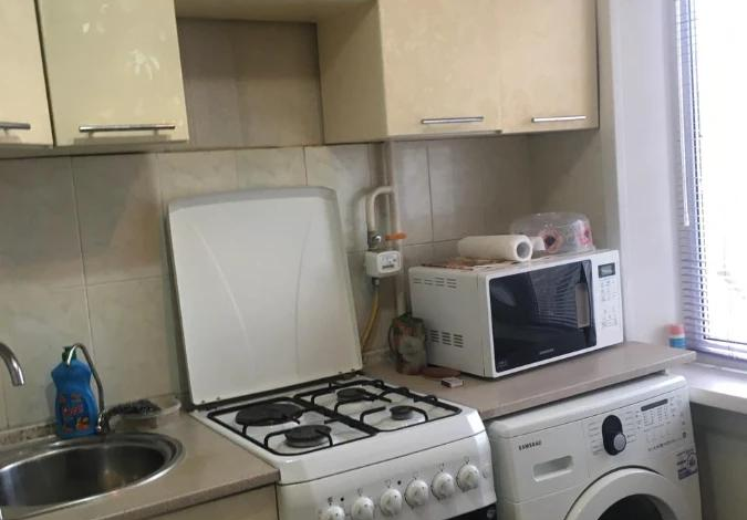 3-комнатная квартира · 63.2 м² · 4/5 этаж, пр. Строителей