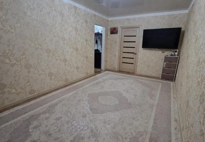 2-комнатная квартира · 43.9 м² · 2/5 этаж, мкр 5, Тургенева