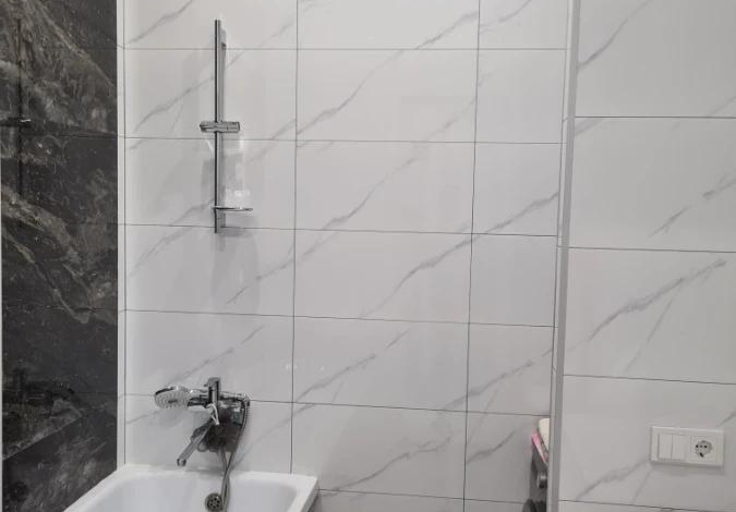 3-комнатная квартира · 93 м² · 2/4 этаж, мкр Юго-Восток, Мкр Юго-Восток, улица Жилой район 1 9 — ЖК Молодежка