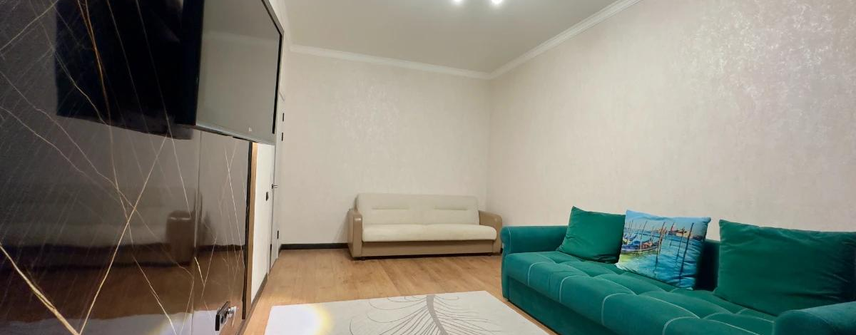 2-комнатная квартира · 60 м² · 1/5 этаж, мкр Юго-Восток, 3 улица 42 б