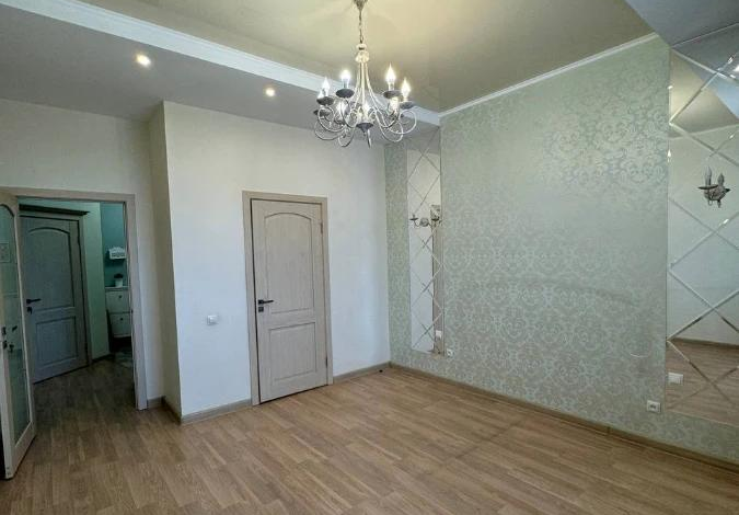 3-комнатная квартира · 129 м² · 5/10 этаж, мкр Михайловка , Кривогуза 96/1