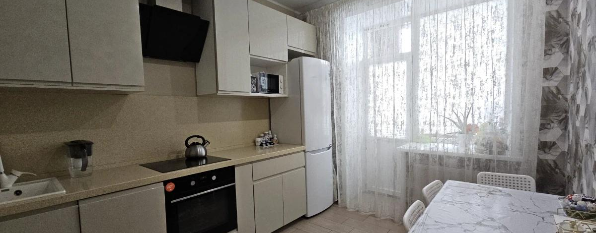 2-комнатная квартира · 44 м² · 7/9 этаж, Камзина 41/1