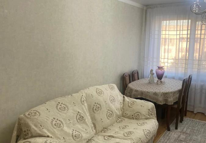 3-комнатная квартира · 66.1 м² · 10/10 этаж, Камзина 354