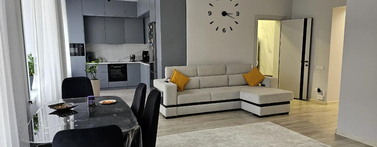 3-комнатная квартира · 96.1 м² · 1/5 этаж, Торайгырова 77