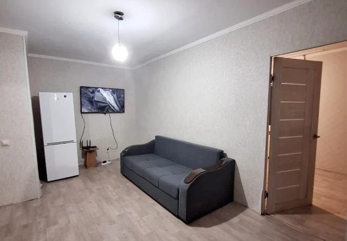 2-комнатная квартира · 44 м² · 4/5 этаж, Ломова