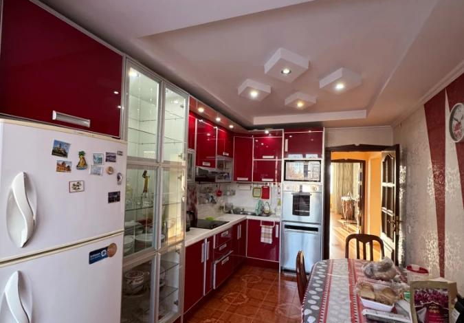 4-комнатная квартира · 90 м² · 3/4 этаж, Хлудова 3 — НАБЕРЕЖНАЯ ИШИМ