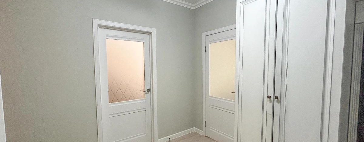 3-комнатная квартира · 100 м² · 6/7 этаж, Тыныбаева 6 — Бизнес класс, потолки 3м