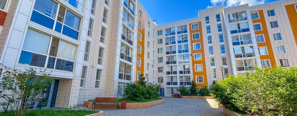 3-комнатная квартира · 100 м² · 6/7 этаж, Тыныбаева 6 — Бизнес класс, потолки 3м