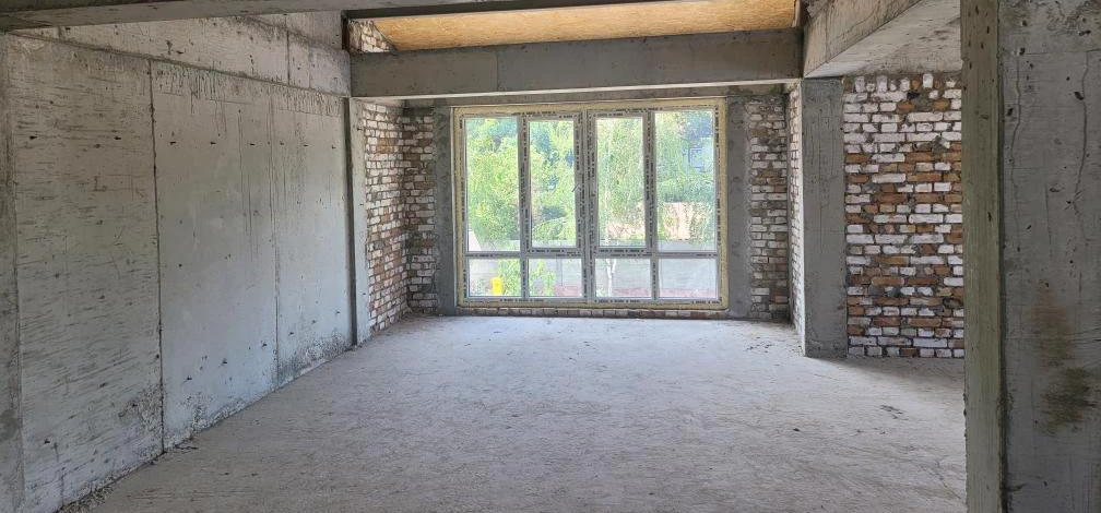 7-комнатная квартира · 220 м² · 2/3 этаж, Мангистауская 18