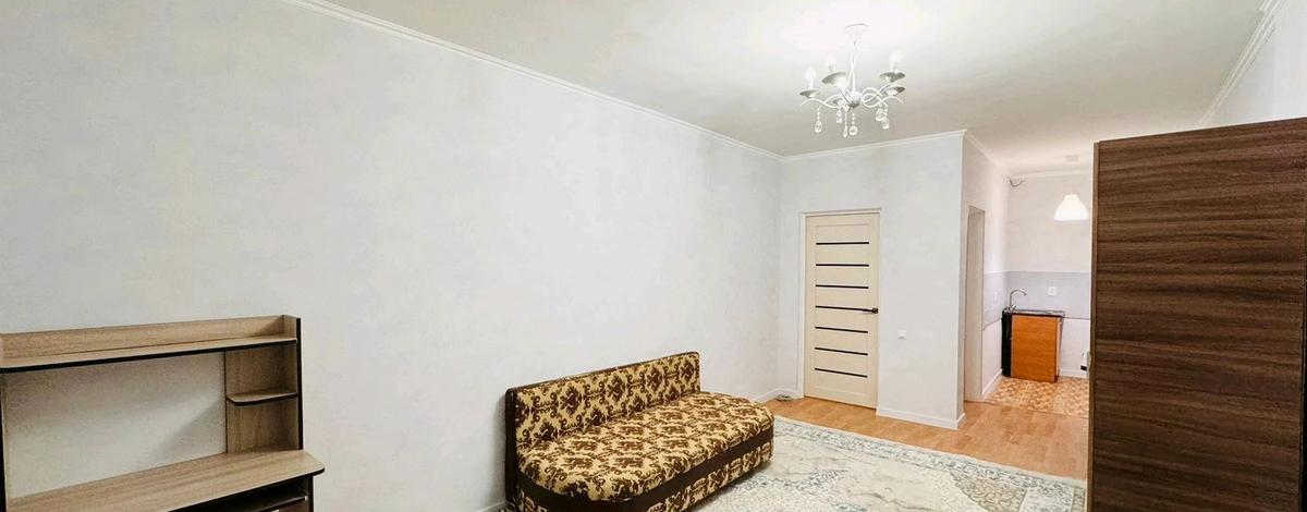 2-комнатная квартира · 48 м² · 1/5 этаж, Женис 37