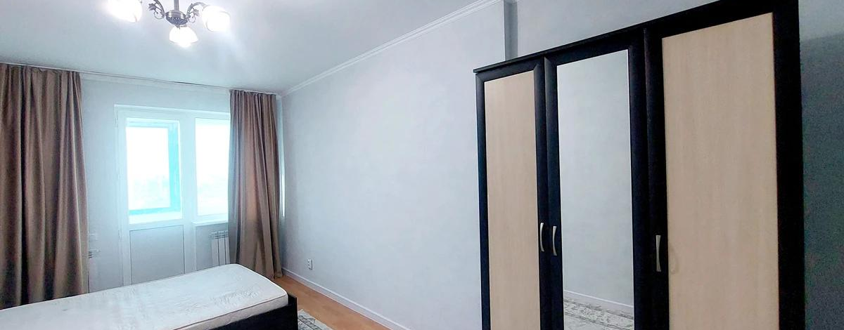 2-комнатная квартира · 48 м² · 1/5 этаж, Женис 37