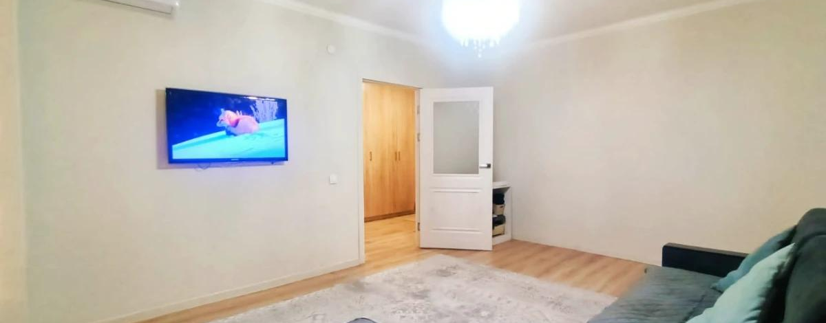 2-комнатная квартира · 72.6 м² · 12/17 этаж, мкр Мамыр-1 — За ТРЦ Спутник