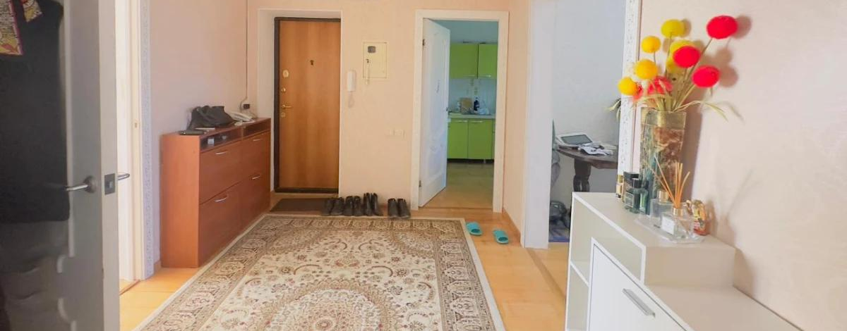 4-комнатная квартира · 80.6 м² · 2/5 этаж, Азаттык 77