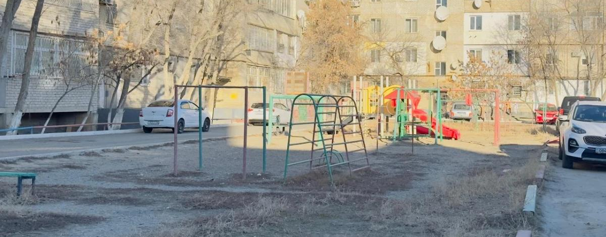 4-комнатная квартира · 80.6 м² · 2/5 этаж, Азаттык 77