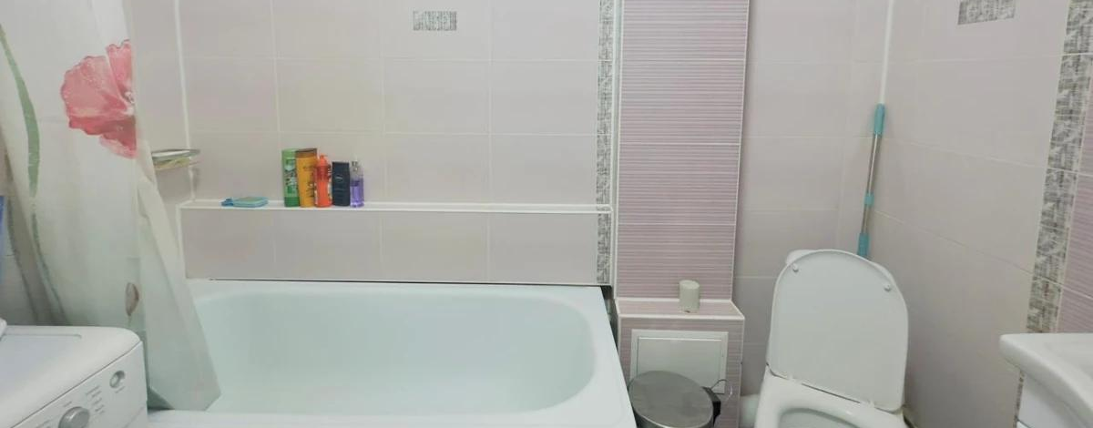 4-комнатная квартира · 80.6 м² · 2/5 этаж, Азаттык 77