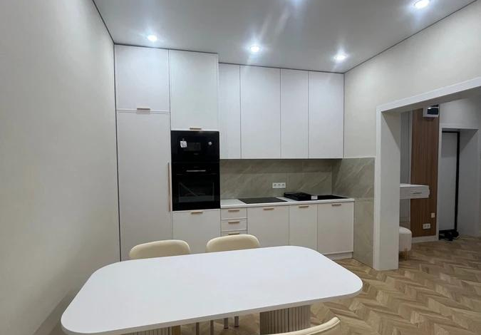 2-комнатная квартира · 55 м² · 10/18 этаж, Абая 164 — Брусиловского