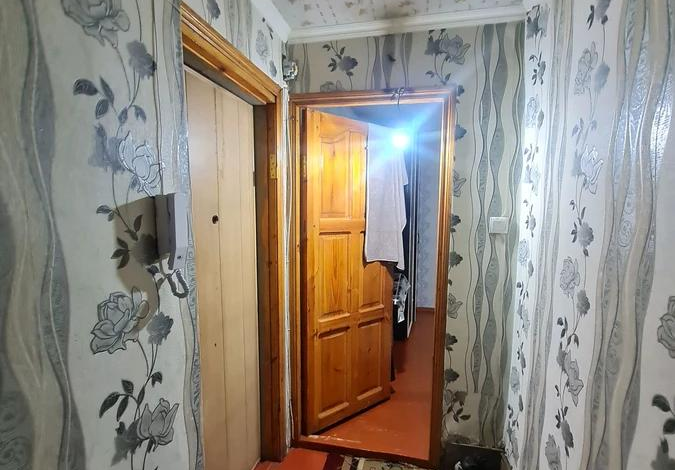 1-комнатная квартира · 33 м² · 1/5 этаж, 8-й микрорайон, 8-й микрорайон 4а — Мамытова