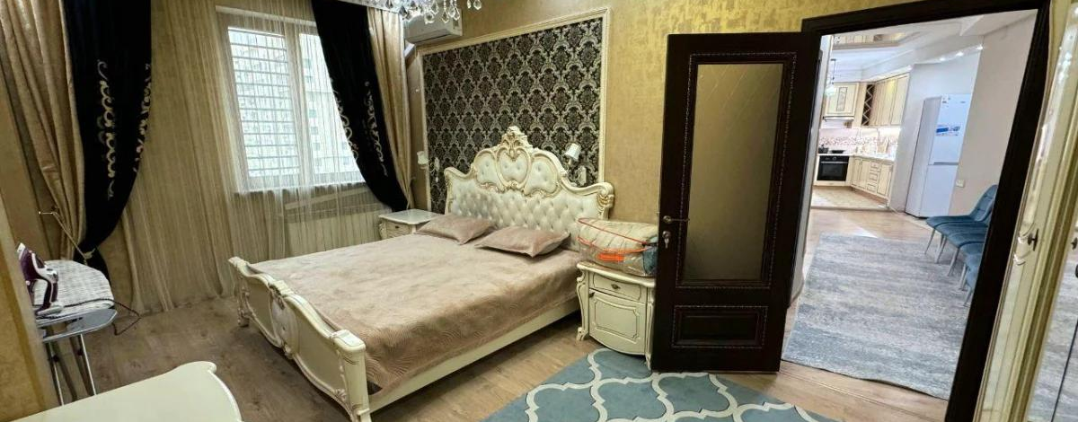 3-комнатная квартира · 93 м² · 9/12 этаж, Варламова 33 — Абая и Тлендиева