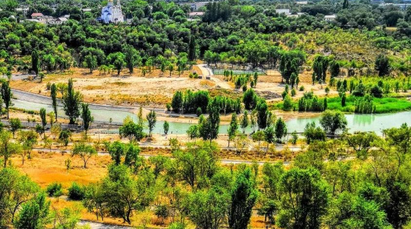 3-комнатная квартира · 93 м² · 9/12 этаж, Варламова 33 — Абая и Тлендиева