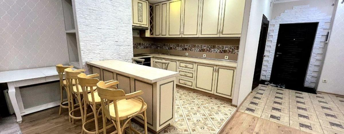 3-комнатная квартира · 93 м² · 9/12 этаж, Варламова 33 — Абая и Тлендиева