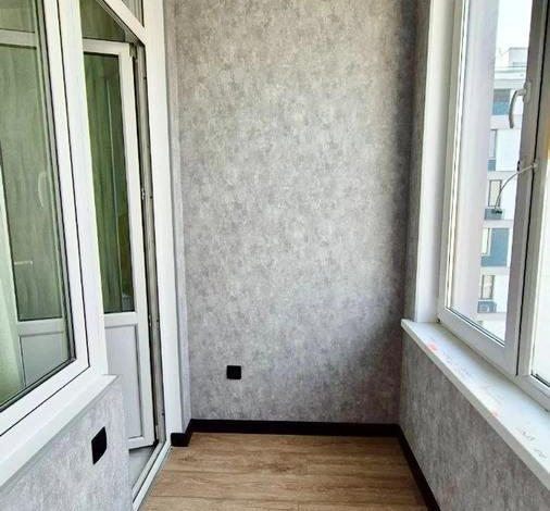2-комнатная квартира · 80 м² · 11/12 этаж, Басенова 10 — Розыбакиева