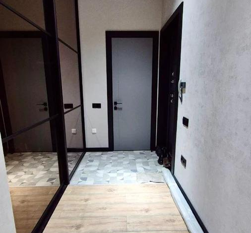 2-комнатная квартира · 80 м² · 11/12 этаж, Басенова 10 — Розыбакиева