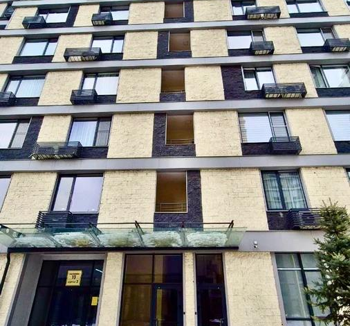 2-комнатная квартира · 80 м² · 11/12 этаж, Басенова 10 — Розыбакиева