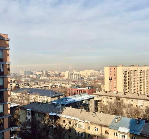 2-комнатная квартира · 80 м² · 11/12 этаж, Басенова 10 — Розыбакиева