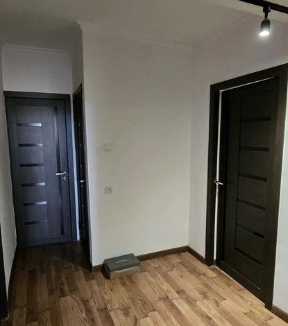 3-комнатная квартира · 68.7 м² · 4/5 этаж, Байзак батыра 185 — Айтиева