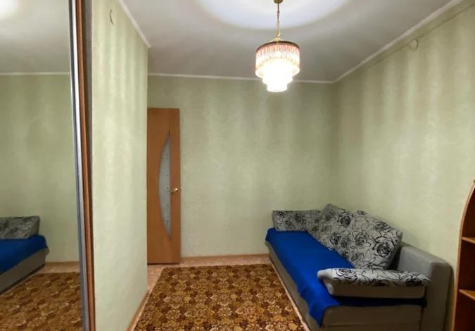 2-комнатная квартира · 45 м² · 3/5 этаж, мкр 8, Братьев Жубановых 296/2