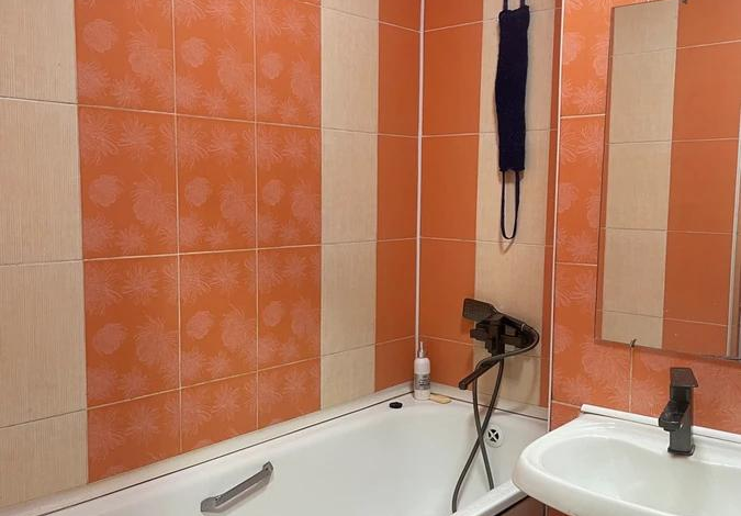 2-комнатная квартира · 74.3 м² · 5/7 этаж, Абая — Гагарина