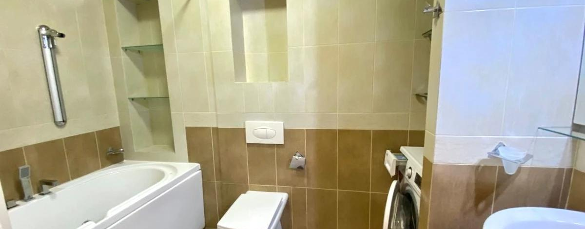 3-комнатная квартира · 162 м² · 3/10 этаж, Луганского 5 — Сатпаева