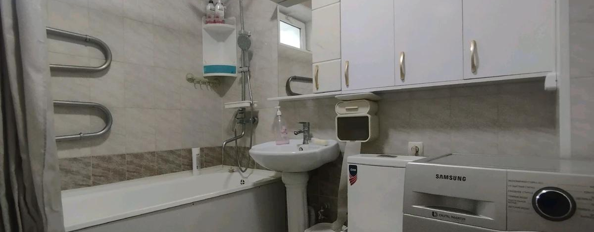 3-комнатная квартира · 65 м² · 1/5 этаж, проспект Абая 161