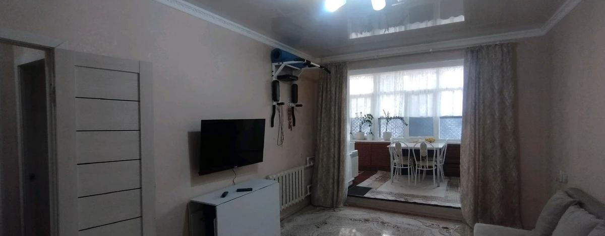 3-комнатная квартира · 65 м² · 1/5 этаж, проспект Абая 161