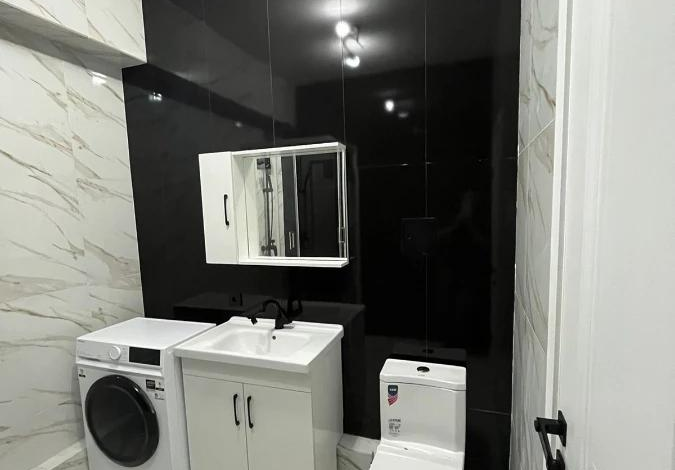 1-комнатная квартира · 42.8 м² · 2/5 этаж, 20-й микрорайон