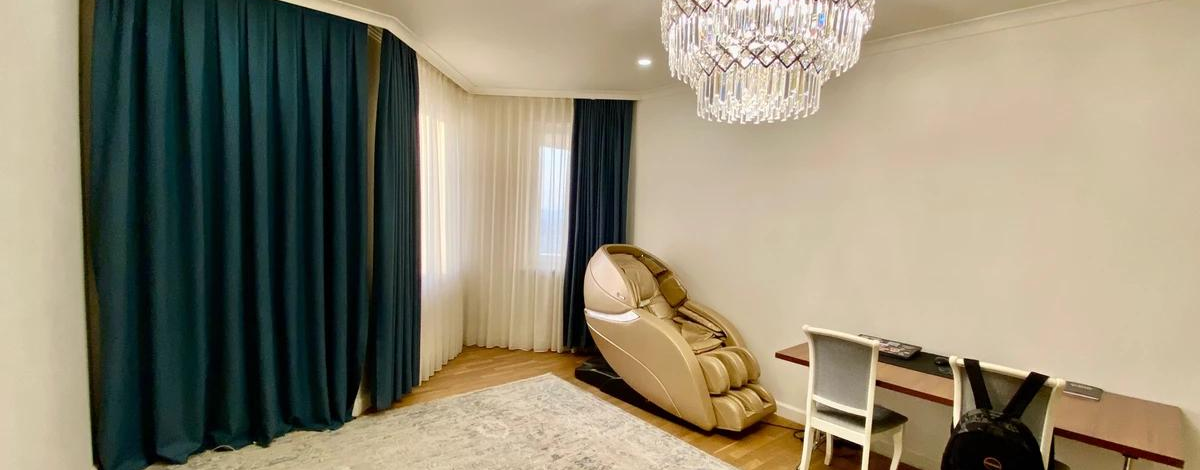 3-комнатная квартира · 95.4 м² · 9/16 этаж, Наурызбай батыра 152 — проспект Абая
