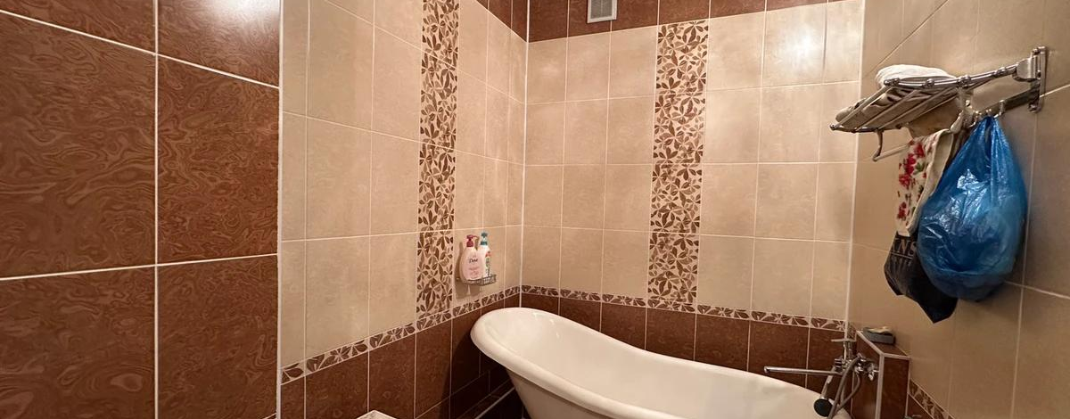 4-комнатная квартира · 178 м² · 6/9 этаж, Пр Д.Кунаева 36/А