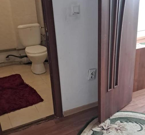 1-комнатная квартира · 42 м² · 3/5 этаж, 13 микр