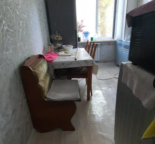 3-комнатная квартира · 62.8 м² · 2/5 этаж, 9 микр